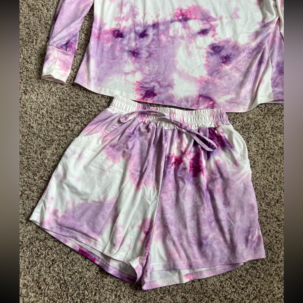 Shein purple tie dye lounge set | long sleeve top + shorts | size m - Picture 2 of 11